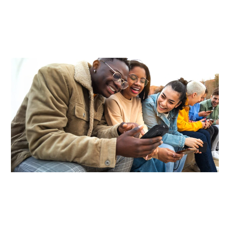 GSM aparat MaxPhone A1 Dual SIM - črne barve