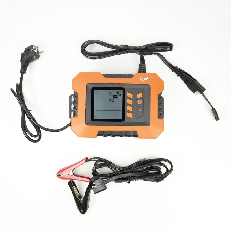 Hitri polnilec za akumulatorje C130