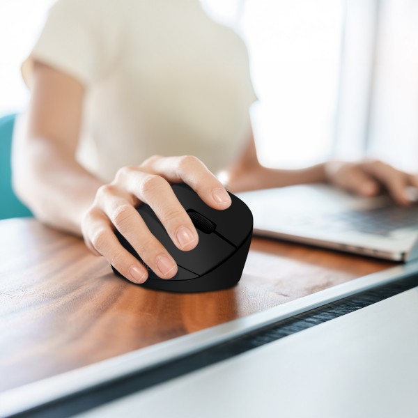 Tiha vertikalna ergonomska brezžična miška 2.4GHz, črna