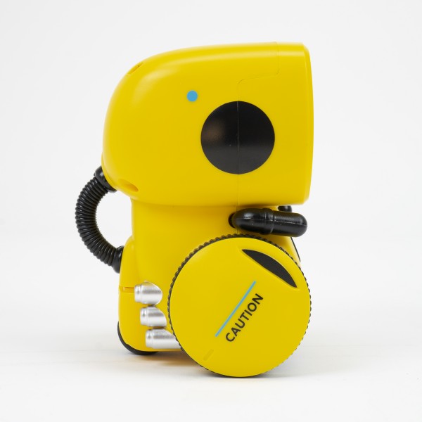 Robo One interaktivni inteligentni robot